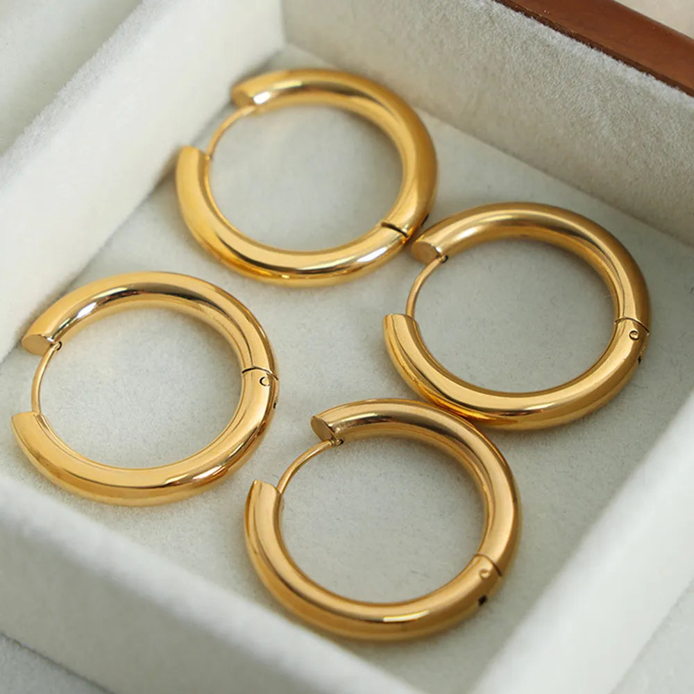 ORECCHINI HUGGIE ORO PLACCATO 18K