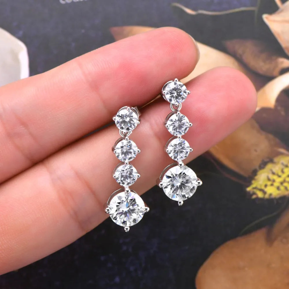 ORECCHINI PENDOLO ARGENTO MOISSANITE 4 CARATI
