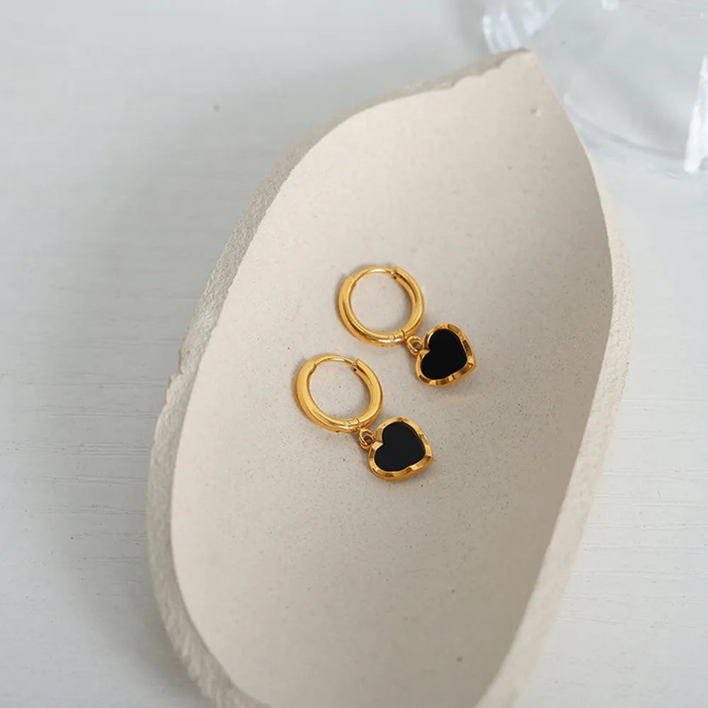 ORECCHINI CUORE NERO ORO PLACCATO 18K