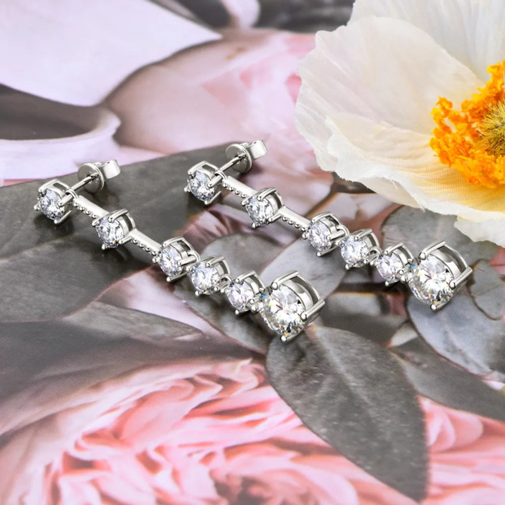 ORECCHINI FILO ARGENTO MOISSANITE 4 CARATI