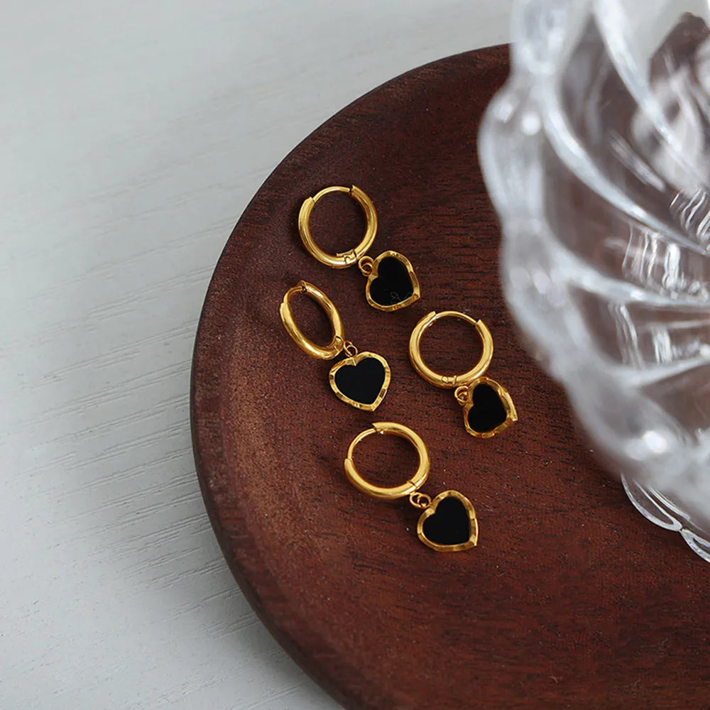 ORECCHINI CUORE NERO ORO PLACCATO 18K