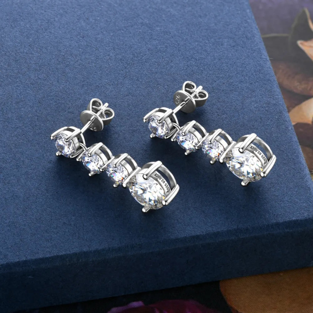 ORECCHINI PENDOLO ARGENTO MOISSANITE 4 CARATI