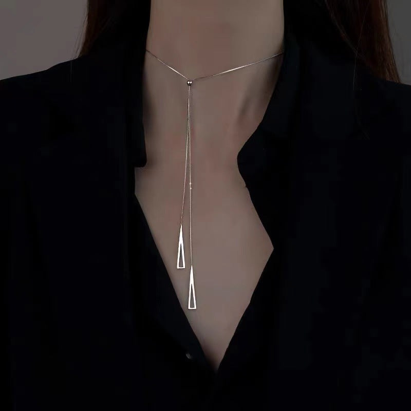 COLLANA TRIANGOLO ARGENTO