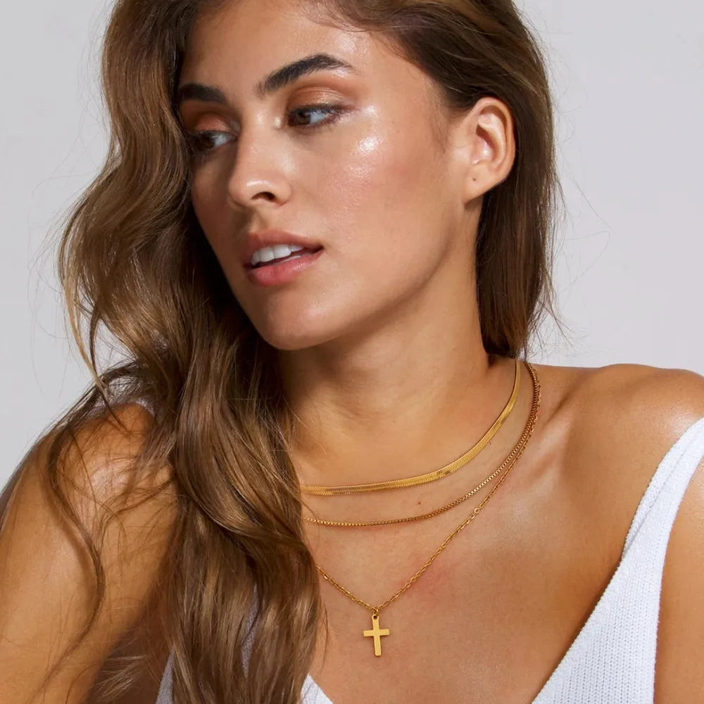 COLLANA THREE CROSS ORO PLACCATO 18K