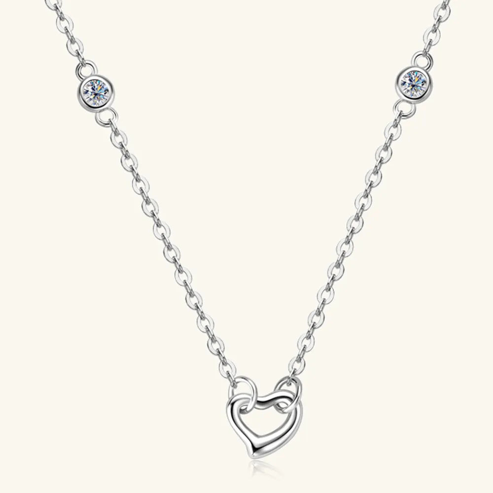 COLLANA HEART ARGENTO MOISSANITE