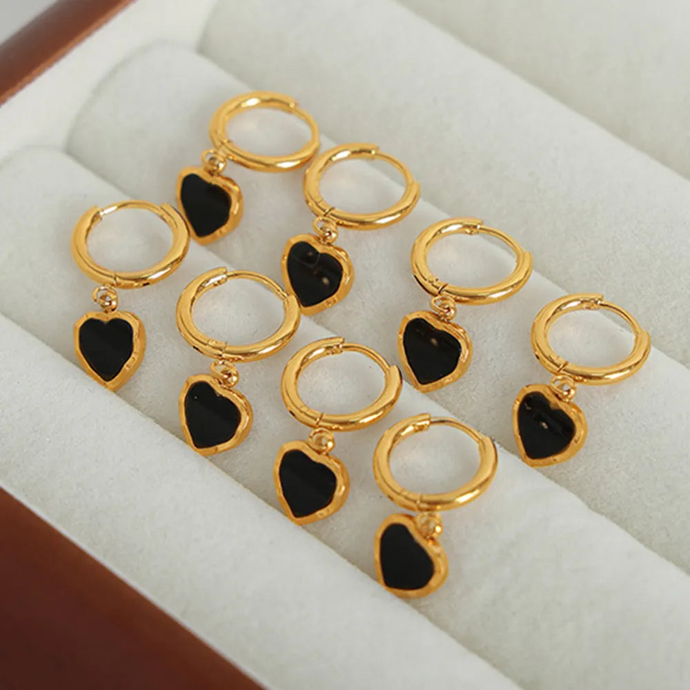 ORECCHINI CUORE NERO ORO PLACCATO 18K