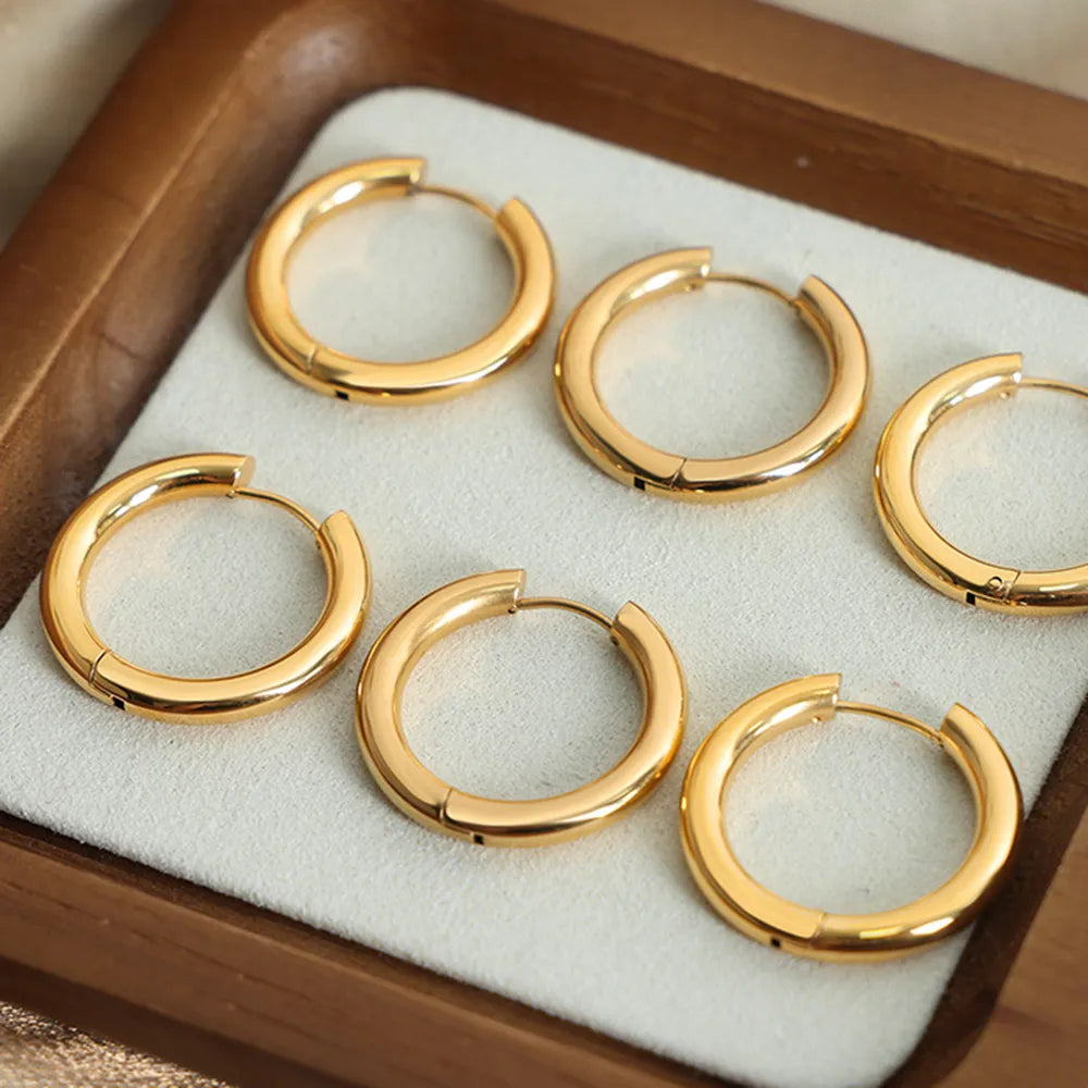 ORECCHINI HUGGIE ORO PLACCATO 18K